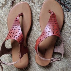 Maurice's Sandals new without tags